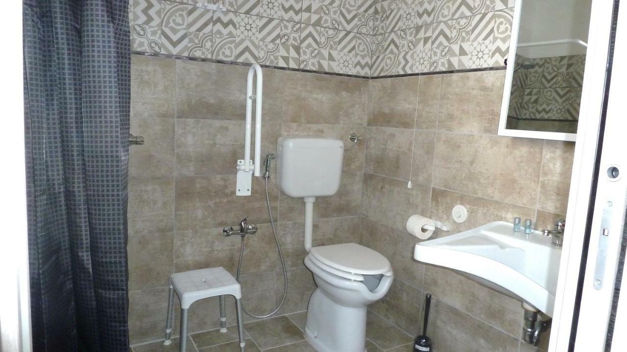 Regina Isabella Rooms San Foca Zewnętrze zdjęcie